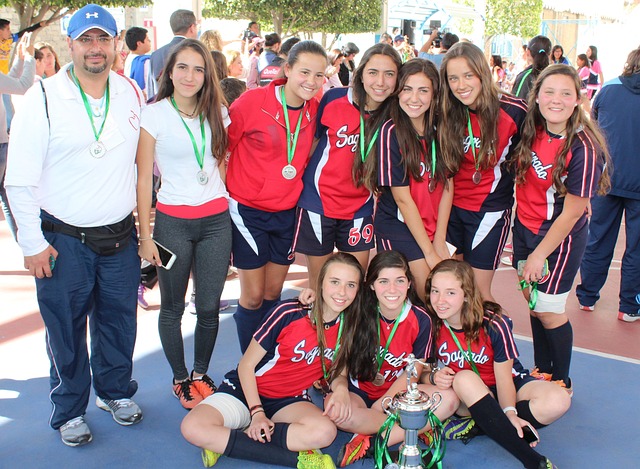 布翁焦尔诺：队内关系？我们对孔蒂有信心，他对我们也是如此